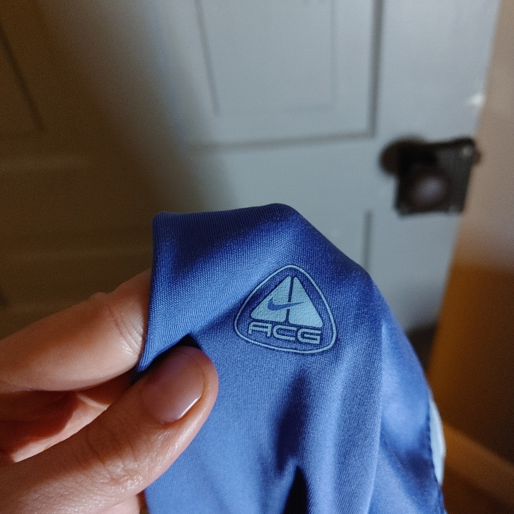 2/$30 Nike ACG Dri Fit - Picture 6 of 6